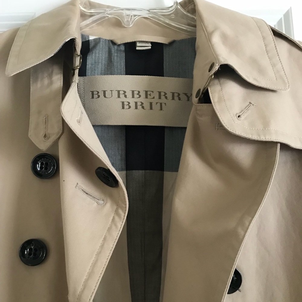 Trench coat